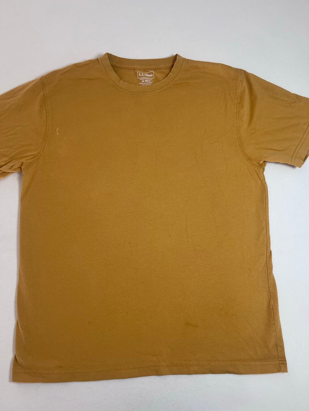 L.L.Bean Mens M Mustard Yellow Carefree Unshrinkable Cotton T Shirt Traditional
